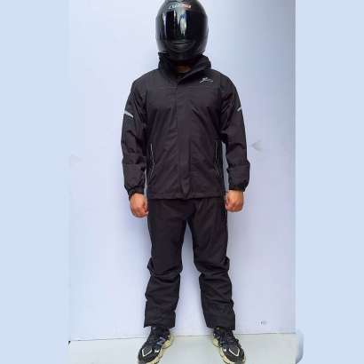 VRHUNSKO VODOOTPORNO KI&Scaron;NO ODELO CRNO (15.000 mm) + Poklon Dry Bag!
